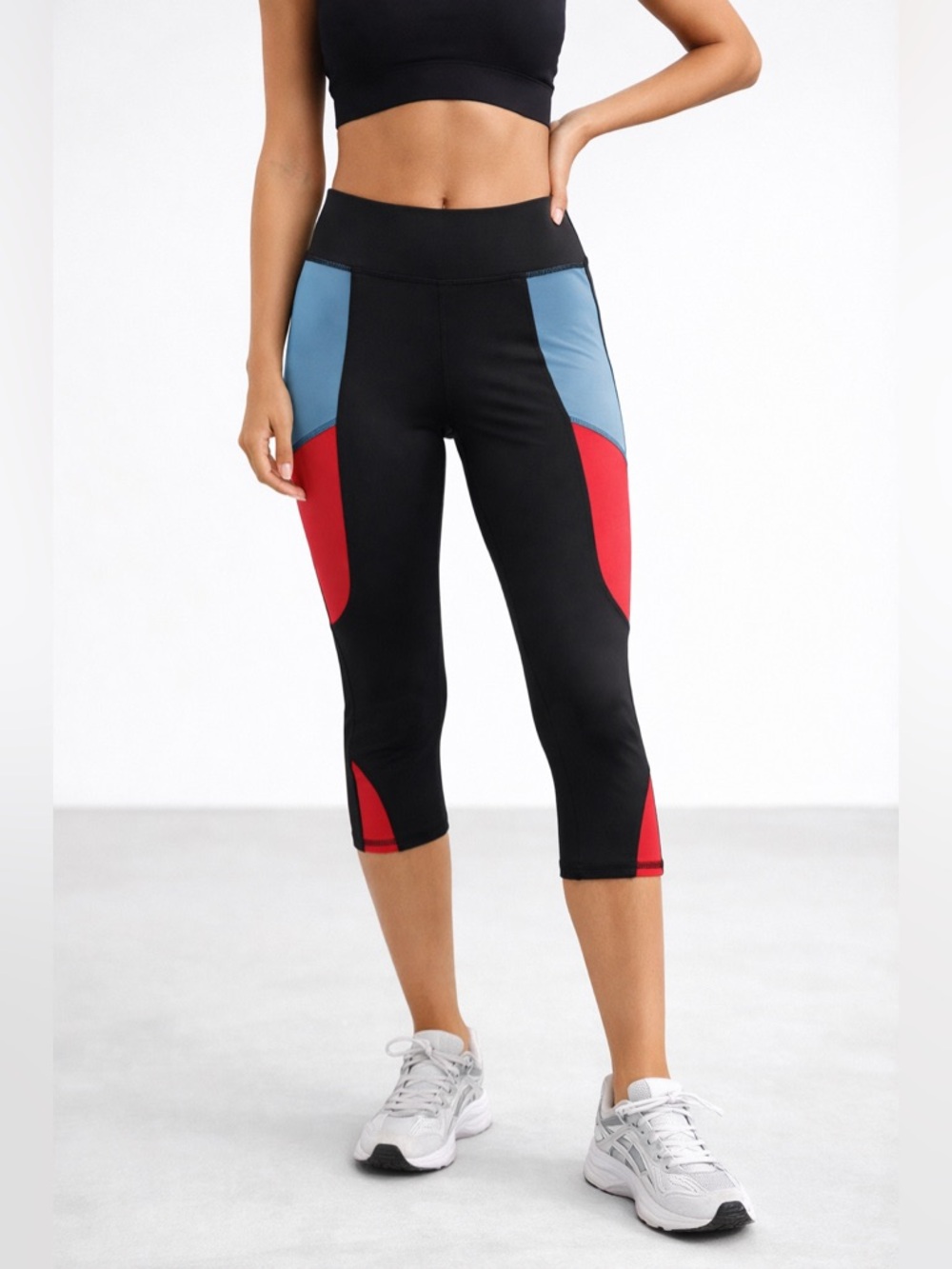 Urban Outfitters Colorblock Capri Workout Leggings NWT